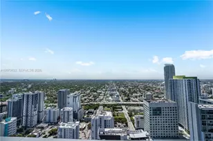 88 SW 7th St, Miami, FL 33130 - Photo 25