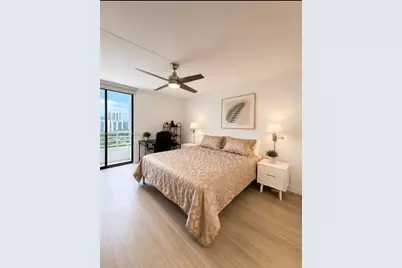 3300 NE 192nd St #1713, Aventura, FL 33180 - Photo 9