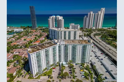 19380 Collins Ave #826, Sunny Isles Beach, FL 33160 - Photo 5