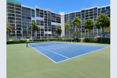 600 Parkview Dr #224, Hallandale Beach, FL 33009 - Photo 29