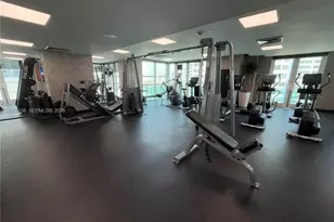 950 Brickell Bay Dr, Miami, FL 33131 - Photo 43
