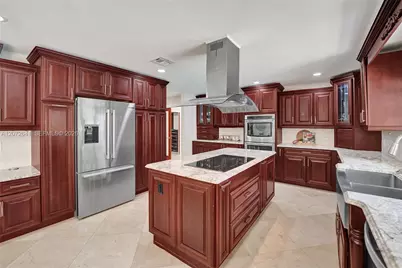 10880 SW 25th St, Davie, FL 33324 - Photo 25