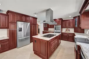 10880 SW 25th St, Davie, FL 33324 - Photo 25
