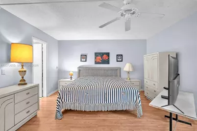 4051 N Newport N #4051, Deerfield Beach, FL 33442 - Photo 5