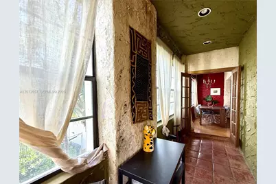 934 Michigan Ave #304, Miami Beach, FL 33139 - Photo 17