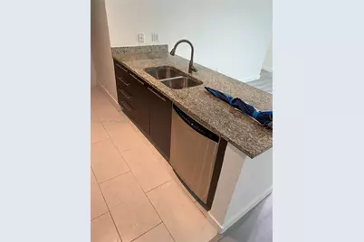 950 Brickell Bay Dr #801, Miami, FL 33131 - Photo 3