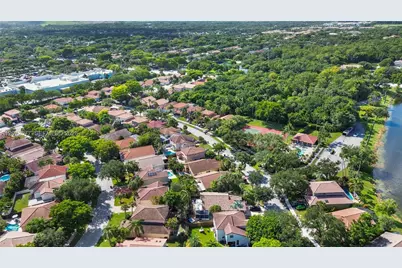 4991 NW 54th St, Coconut Creek, FL 33073 - Photo 39