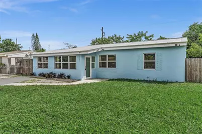 18381 NE 21st Pl, North Miami Beach, FL 33179 - Photo 3