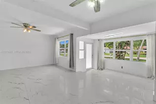 18381 NE 21st Pl, North Miami Beach, FL 33179 - Photo 15