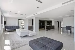 1330 Ocean Dr, Miami Beach, FL 33139 - Photo 3