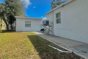 12906 NE 6th Ave, North Miami, FL 33161 - Photo 3