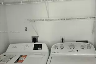 6900 NW 179th St, Hialeah, FL 33015 - Photo 5