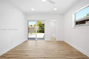 2250 Gulfstream Dr, Miramar, FL 33023 - Photo 13