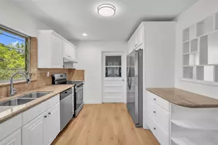 409 NW 17th Ave, Fort Lauderdale, FL 33311 - Photo 13