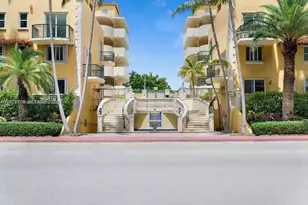 8888 Collins Ave, Surfside, FL 33154 - Photo 23
