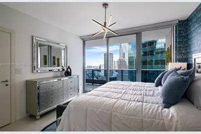 200 Biscayne Boulevard Way #3311, Miami, FL 33131 - Photo 29