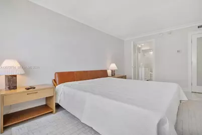 5555 Collins Ave #16B, Miami Beach, FL 33140 - Photo 17