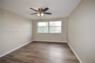 10414 NW 24th Pl, Sunrise, FL 33322 - Photo 17