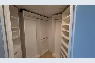 475 Brickell Ave #4408, Miami, FL 33131 - Photo 15