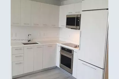 45 SW 9th St #2102, Miami, FL 33130 - Photo 23