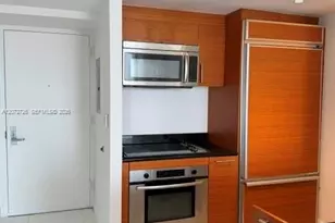 50 W Biscayne Blvd, Miami, FL 33132 - Photo 3