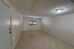 14902 SW 82nd Ln, Miami, FL 33193 - Photo 7