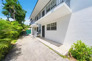 219 NW 10th Ave, Miami, FL 33128 - Photo 15