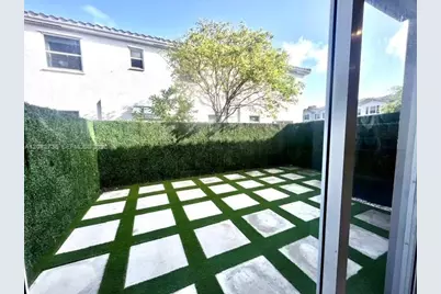 2606 SE 13th St, Homestead, FL 33035 - Photo 15