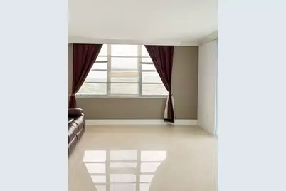 2780 NE 183rd St #717, Aventura, FL 33160 - Photo 5