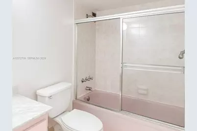 2780 NE 183rd St #717, Aventura, FL 33160 - Photo 11