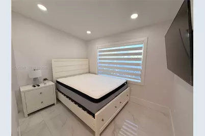 2036 Jackson St #2, Hollywood, FL 33020 - Photo 3