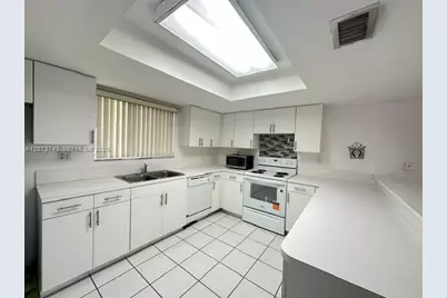14909 SW 80th St #110, Miami, FL 33193 - Photo 5