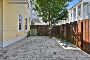7490 NW 115th Ct, Doral, FL 33178 - Photo 27