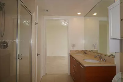 50 Biscayne Blvd #5202, Miami, FL 33132 - Photo 107