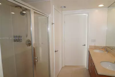 50 Biscayne Blvd #5202, Miami, FL 33132 - Photo 109