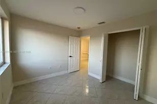 10151 SW 154th Cir Ct, Miami, FL 33196 - Photo 5