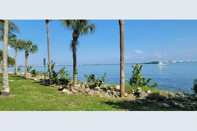 1750 N Bayshore Dr #5508, Miami, FL 33132 - Photo 37