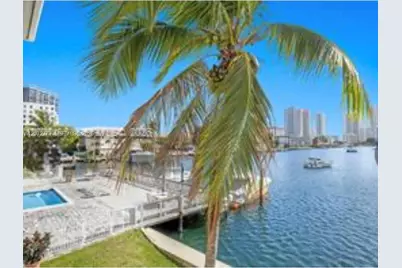 462 Golden Isles Dr #305, Hallandale Beach, FL 33009 - Photo 9