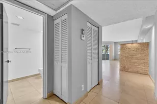 1300 SW 125th Ave, Pembroke Pines, FL 33027 - Photo 17