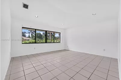 14321 SW 99th Ct, Miami, FL 33176 - Photo 9