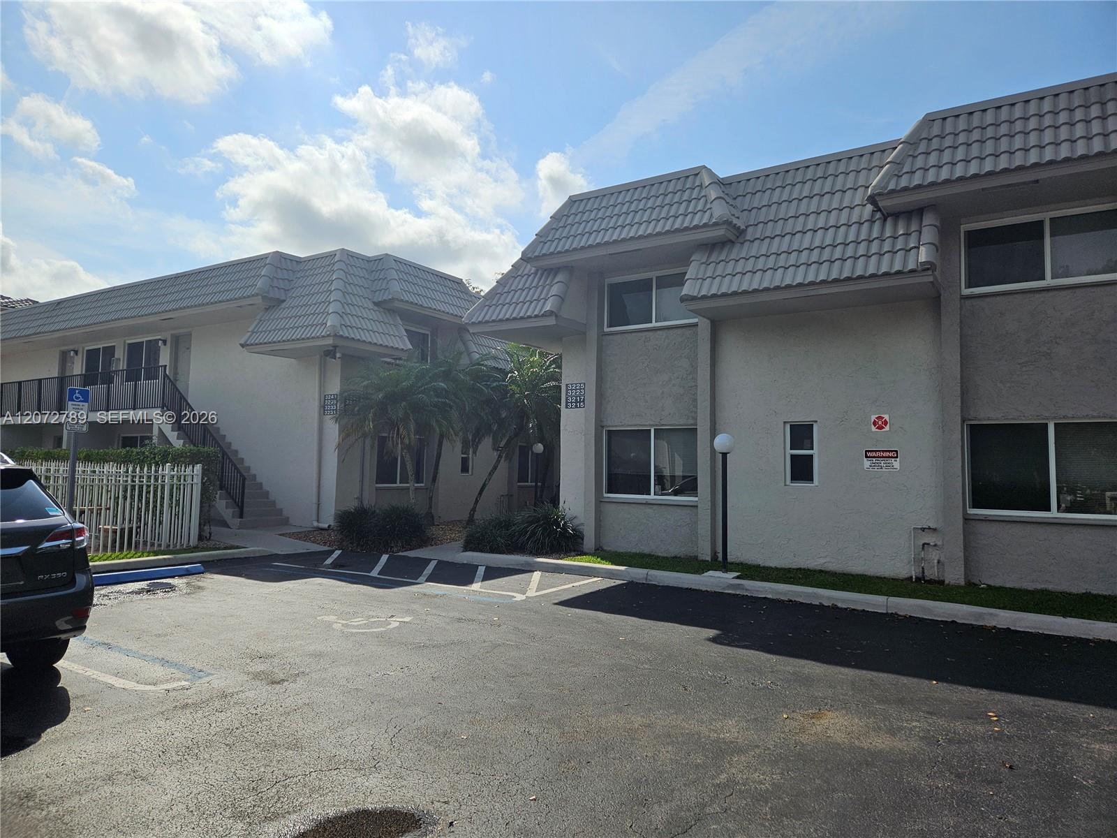 3273 NW 102nd Terrace #3273 - 3273 NW 102nd Terrace #3273, Coral Springs, FL 33065 Luxury Property | Jose Angel Pina