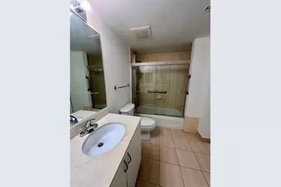 1750 N Bayshore Dr #2406, Miami, FL 33132 - Photo 13