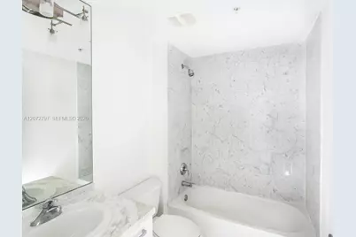 244 Biscayne Blvd #2402, Miami, FL 33132 - Photo 13
