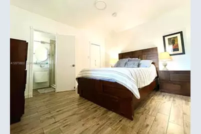 500 77th St #3, Miami Beach, FL 33141 - Photo 5