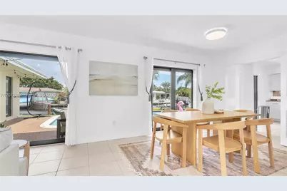 151 SE 9th Ct, Pompano Beach, FL 33060 - Photo 9