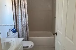 937 SW 143rd Ave, Pembroke Pines, FL 33027 - Photo 11