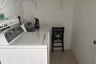 937 SW 143rd Ave, Pembroke Pines, FL 33027 - Photo 15