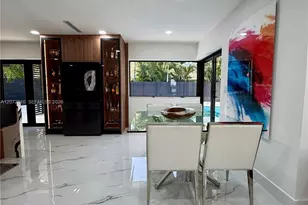 6901 S Miami Lakeway S, Miami Lakes, FL 33014 - Photo 11