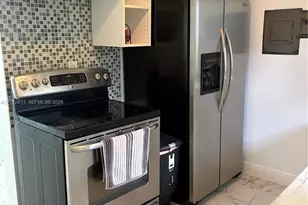 2 NE 45th St, Miami, FL 33137 - Photo 7