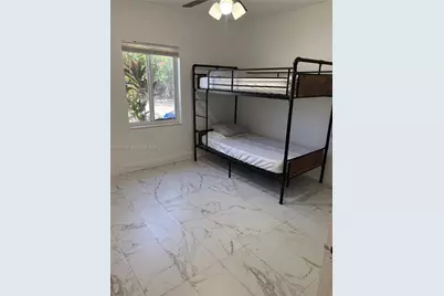 2 NE 45th St #4, Miami, FL 33137 - Photo 9